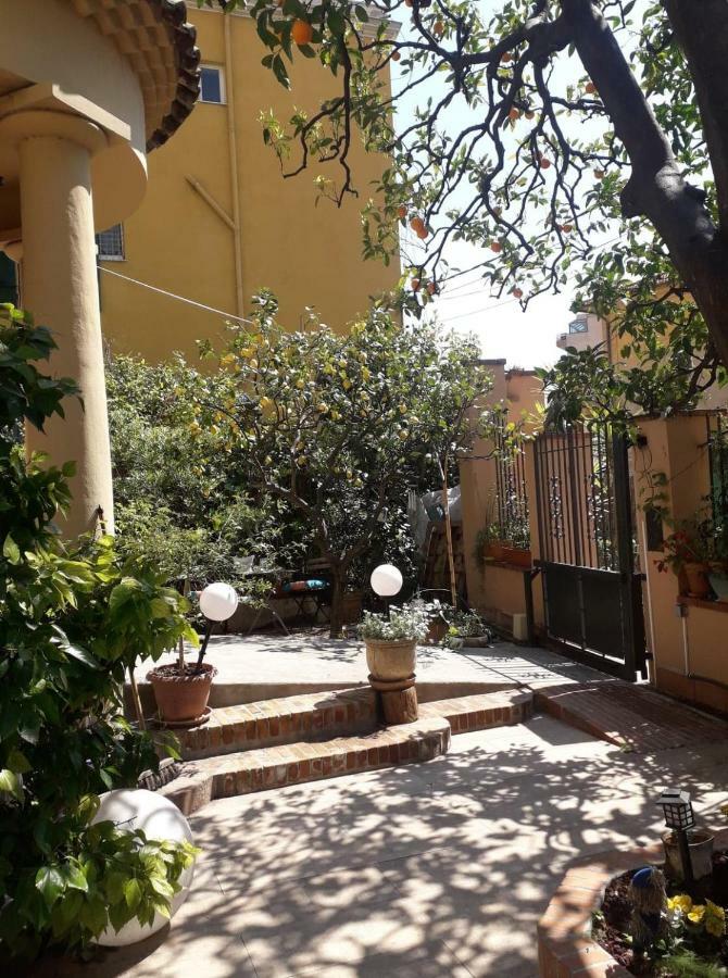 Les Violettes Apartment Menton Exterior photo